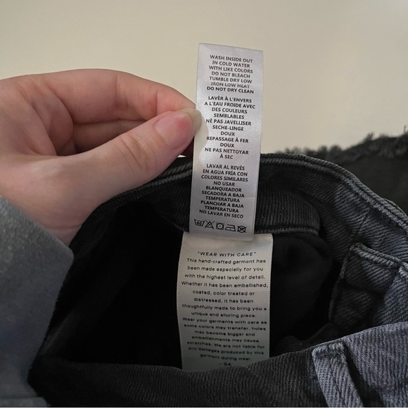 Good American Good Boy High Waist Skinny Jeans Size 28 Black Split Hem GBLFH625T - Picture 8 of 8
